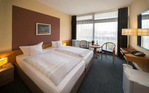Zimmer mit 2 einzelbetten