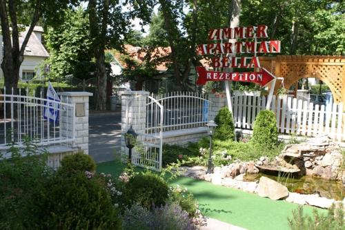 Apartman Bella Hotel - image 10