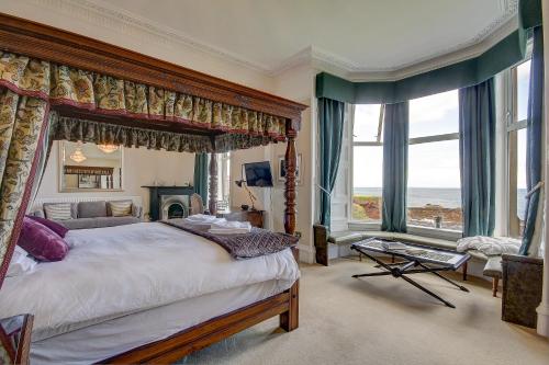 Bayswell Park Hotel - main image