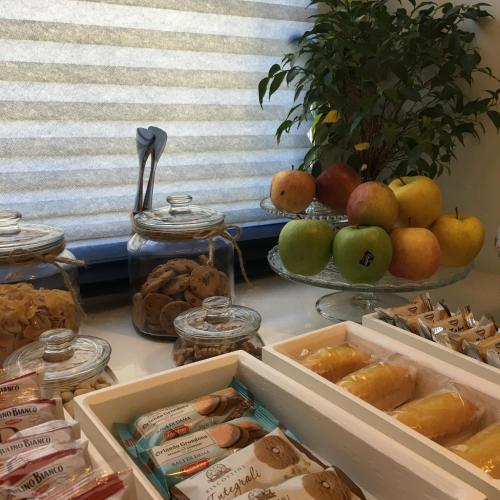 PETIT B&B - in centro a due passi dalla stazione e dai traghetti – Salerno, UT