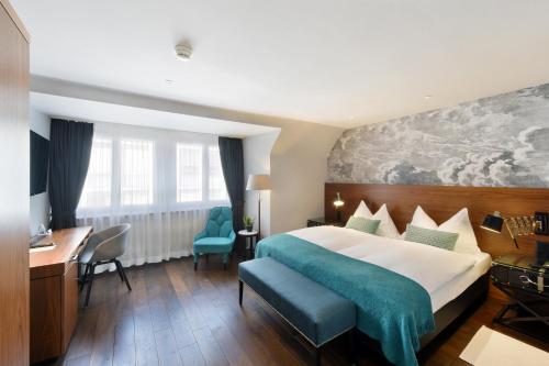 room detail thumbnail 1