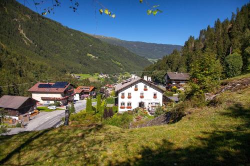 Apartments HAUS SCHÖN - Preise inclusive Pitztal Sommer Card Jerzens