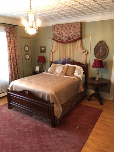 Penley House Bed & Breakfast - image 5