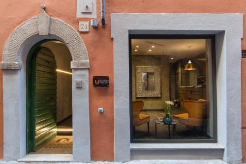 Navona Essence Hotel, Рим
