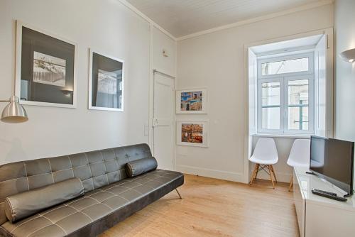 BmyGuest - Alfama Terrace Apartment, Лиссабон