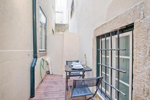 BmyGuest - Alfama Terrace Apartment - image 2