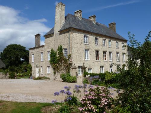 Manoir De Savigny