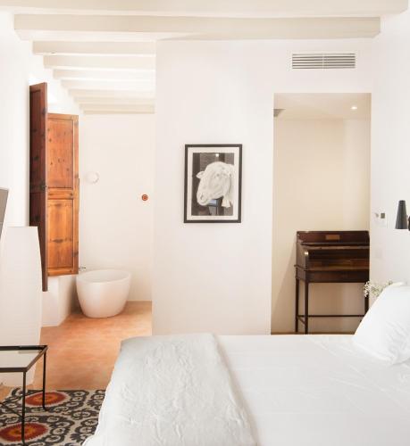 Deluxe Double Room with Bath