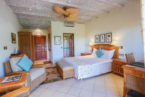 117722045 Bequia Beach Hotel - Luxury Boutique Resort