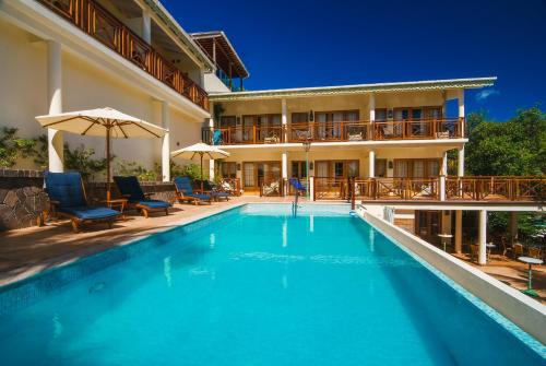 117723663 Bequia Beach Hotel - Luxury Boutique Resort