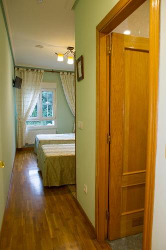 Hotel Los 14 – Pravia, FL