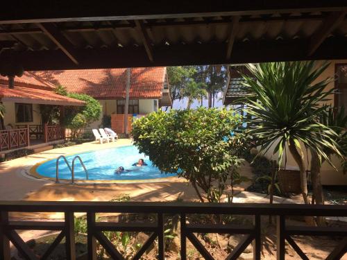 Bayview Beach Resort Room Type - Deluxe Two-Bedroom Bungalow with Pool View 