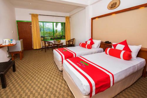 Ramboda Falls Hotel