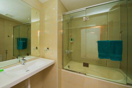 Ramboda Falls Hotel