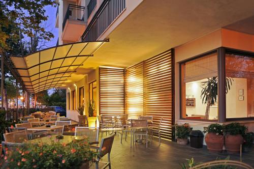 Hotel Prater - image 4