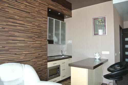Panoramic view apartment Poznyaky - image 3