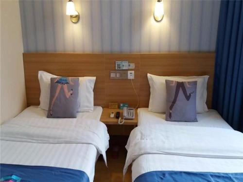 Pai Hotel Guanghai East Gate Bus Station Pai Hotel Guanghai East Gate Bus Station is a popular choice amongst travelers in Deyang, whether exploring or just passing through. The property offers a high standard of service and amenities to sui