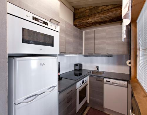 Facilities, Holiday Club Pyhaniemi Cottages in Kihnio