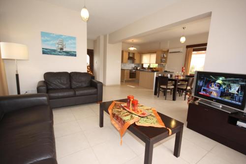 Holidays Villas - image 4