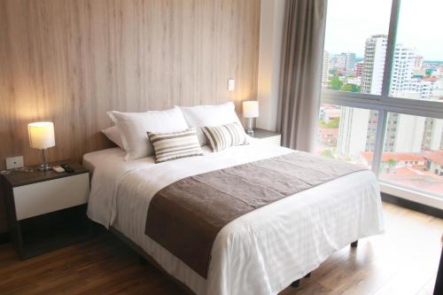Urban Suites Apart Hotel