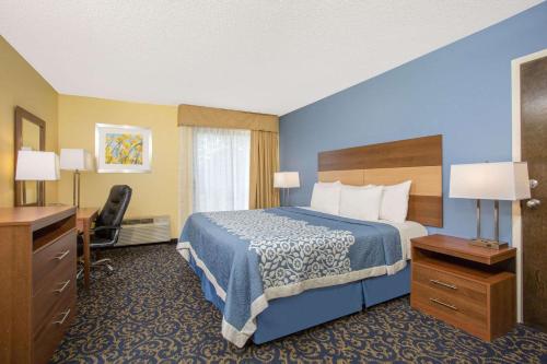 Days Inn by Wyndham Raleigh-Airport-Research Triangle Park