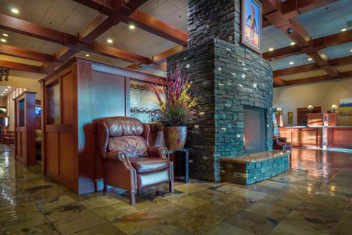 Deerfoot Inn and Casino - Hotel - Calgary