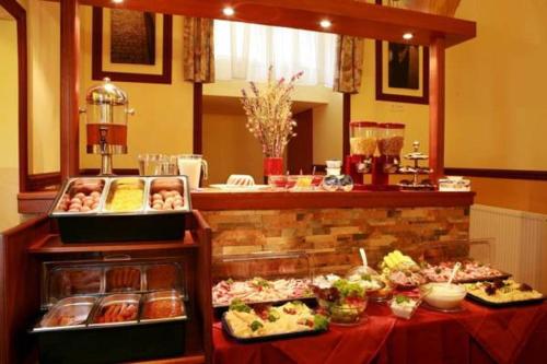 Old Prague Hotel – Prague, NY