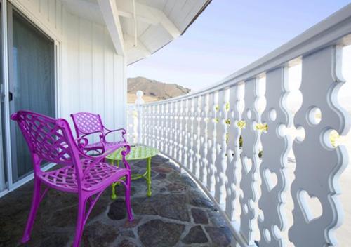 117824758 Madonna Inn