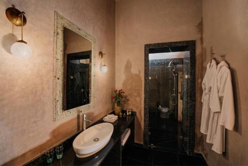 117828178 Riad Siwan