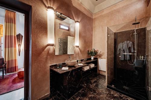 117830570 Riad Siwan