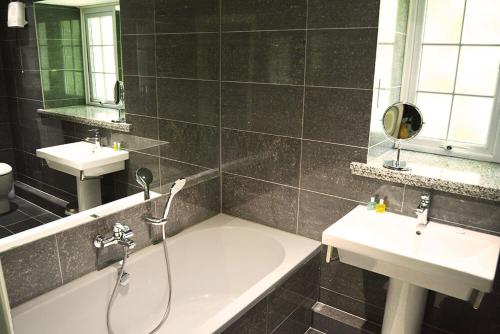 St Corantyn Cottage - image 14