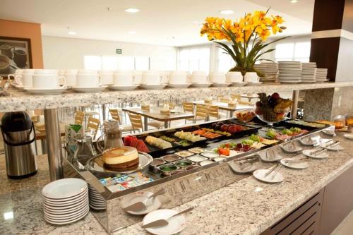 Serras Hotel - 레스토랑