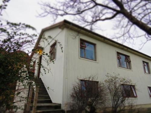 Забавления, Guesthouse Kalfafellsstadur in Хорнафьордюр
