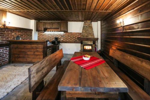 Yancheva Guest House in Delčevo