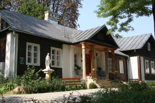 Dworek Ojca Mateusza - image 9