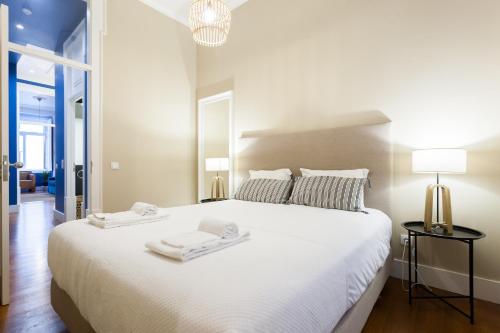 Foto - Baixa Vintage Three-Bedroom Apartment - by LU Holidays