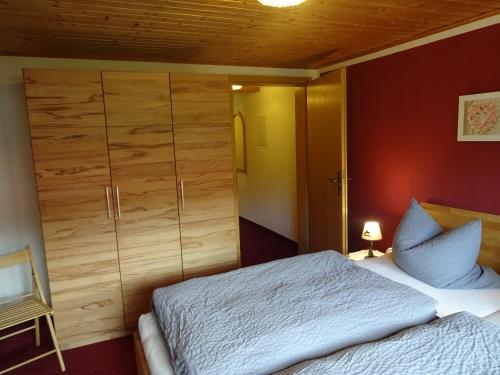 One-Bedroom Apartment with South-Facing Balcony