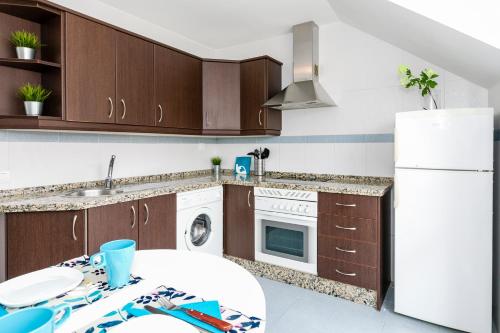 Küche, weforyou Real Del Tivoli Two Rooms in Arroyo de La Miel