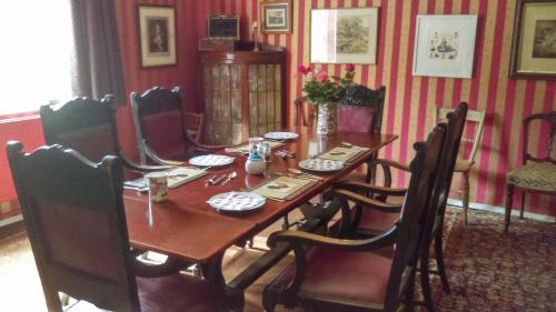 Orchard Pond Bed & Breakfast - Essex