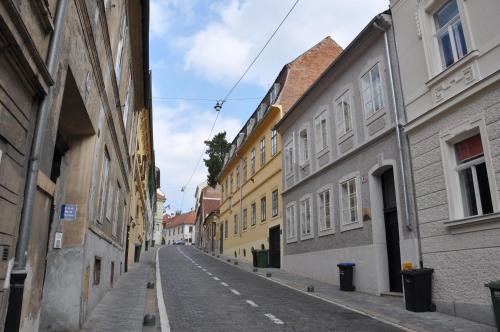  Zagreb