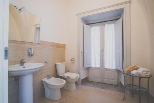 Palazzo Speciale Bed and breakfast - image 14