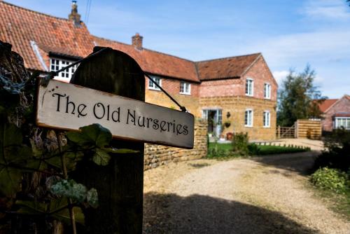 The Old Nurseries B & B - Accommodation - Stathern