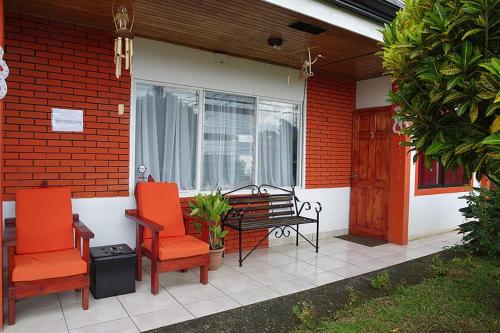 Entrance, Hotel Your House in Cacique