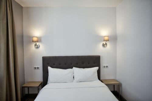 1 queen bed