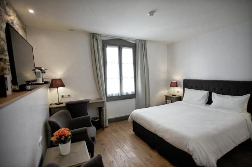 2 twin beds