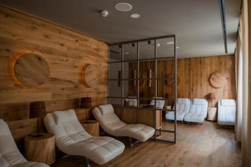 117972800 Balvanyos Resort - Peakture Hotel & Grand Hotel Balvanyos