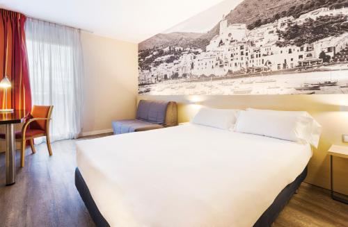 Guestroom, B&B Hotel Girona 3 in Girona