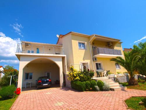 Apartment Veli Vrh 72 - image 4