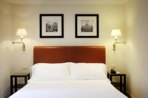 Hotel Albergo Santa Chiara - image 13