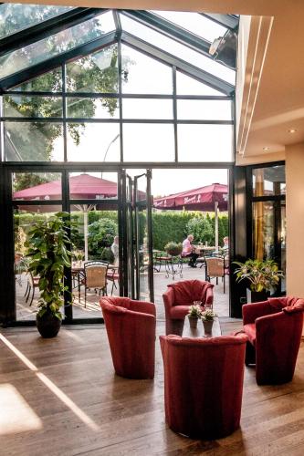 陽台/露台, 尊姆馬赫瓦爾德酒店 (Hotel Zum Marchenwald) in 林根(埃姆斯)